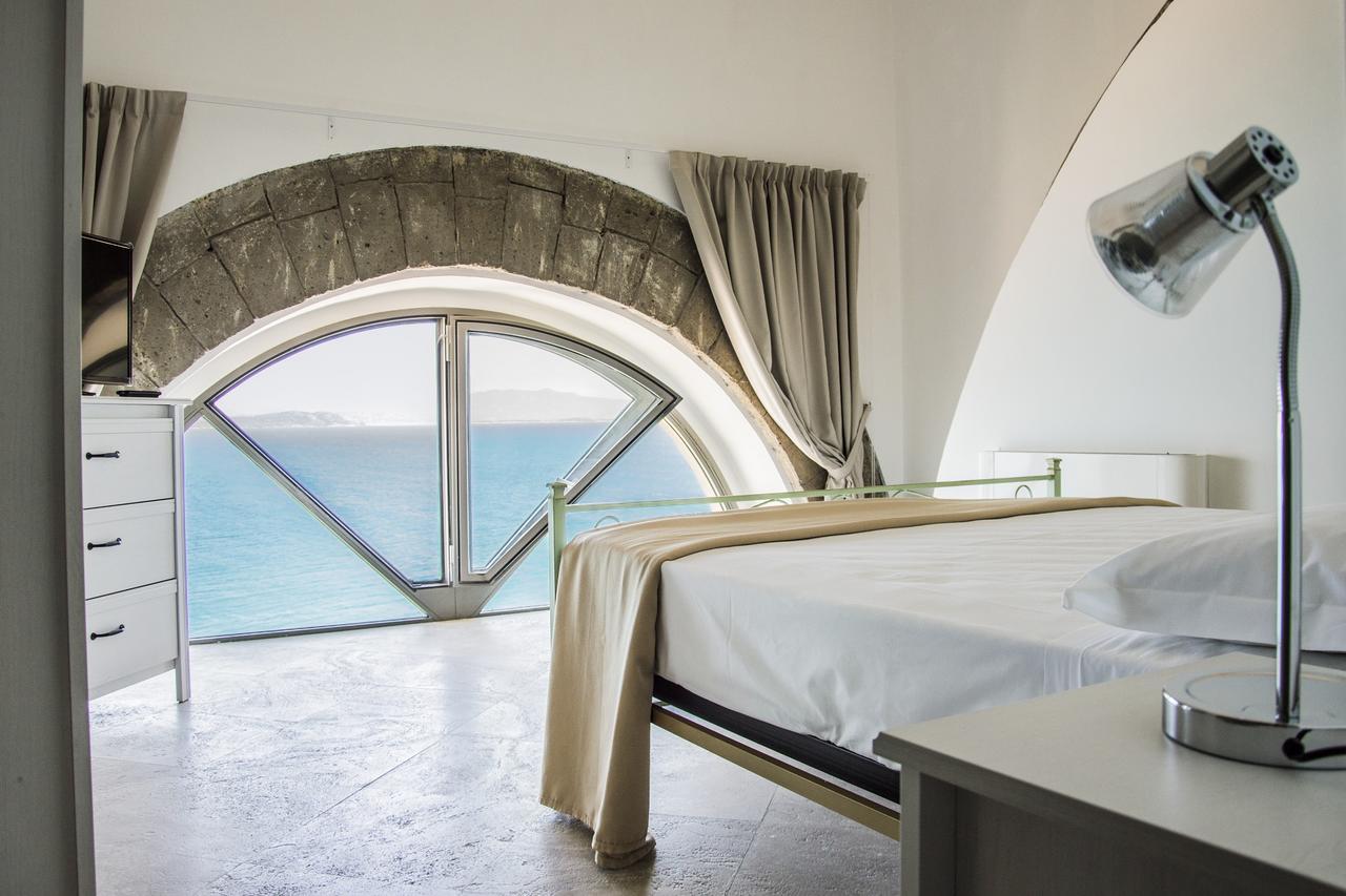 Sunrise Guest House Gaeta Bagian luar foto