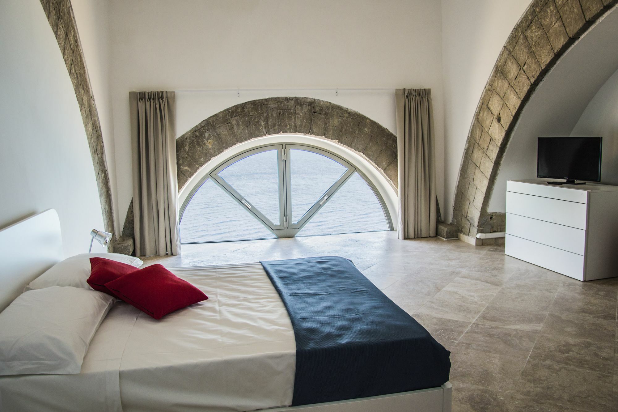 Sunrise Guest House Gaeta Bagian luar foto